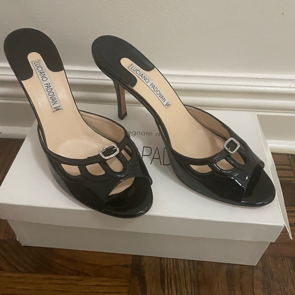 Luciano Padovan Patent Black Sandals